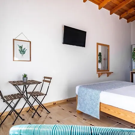 Sunset Terrace B&B By Enjoy Albania Bed & Breakfast