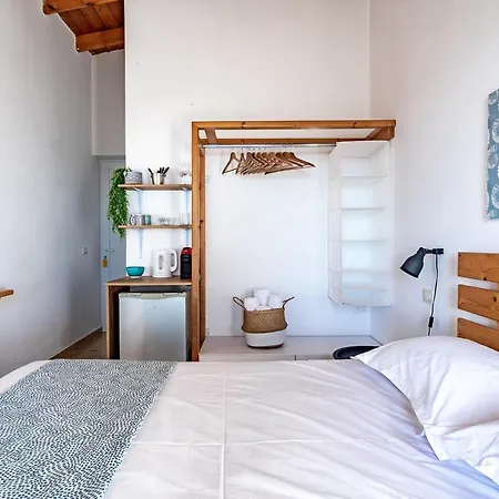 Sunset Terrace B&B By Enjoy Albania Dhërmi